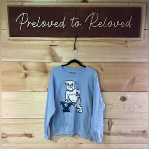 Yale University Crewneck
